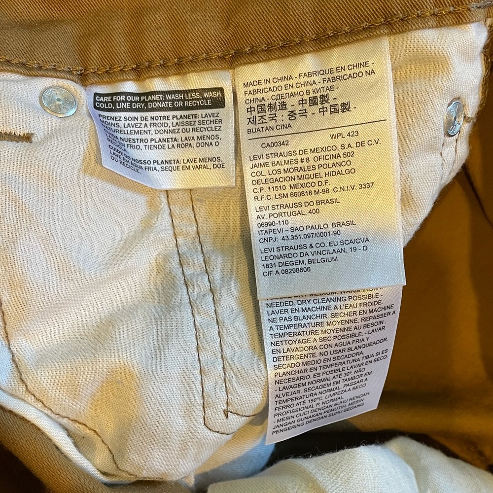 Levi’s khakis - Picture 4 of 5